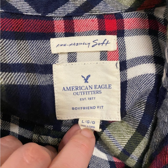American Eagle Women’s Flannel Navy/Green - Picture 5 of 6